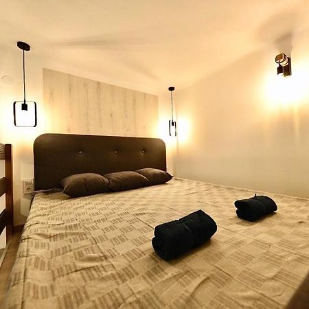 Cosy Flat In Kiraly Str, King Appartement Boedapest Buitenkant foto