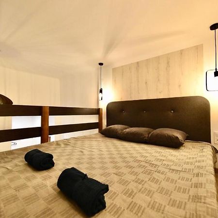 Cosy Flat In Kiraly Str, King Appartement Boedapest Buitenkant foto