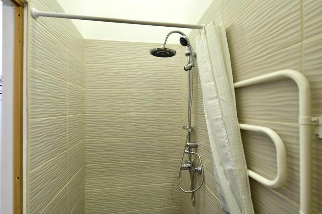 Cosy Flat In Kiraly Str, King Appartement Boedapest Buitenkant foto